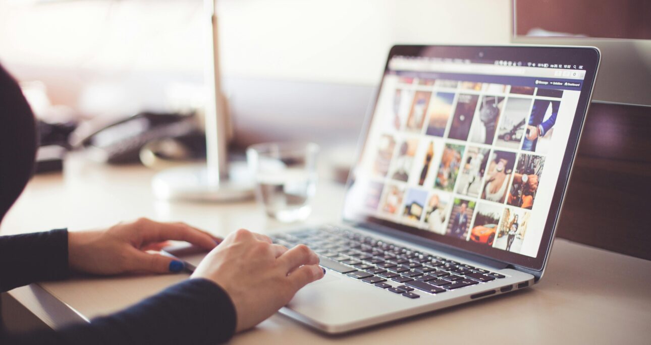 Freelance Social Media Manager: A Complete Guide to Success